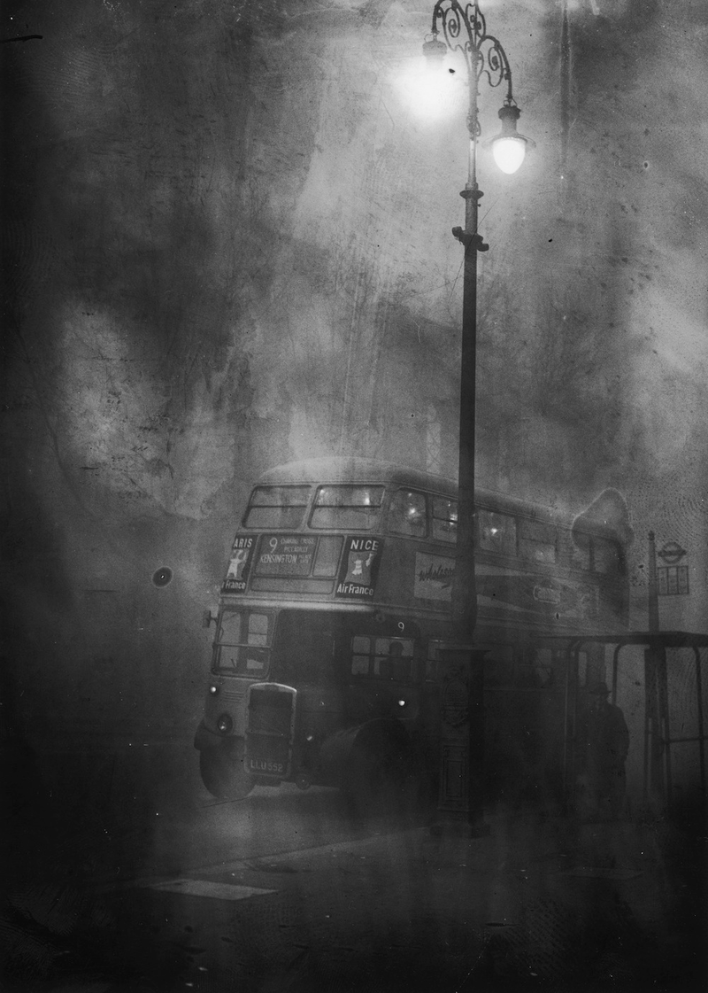 Illustration for article titled Brooding Photos Of the Deadly “London Fog”